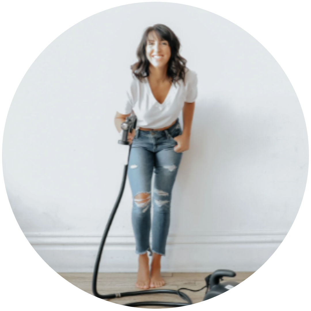 Erica Kruzelyak Co-Owner, Pittsburgh Spray Tan Artist. Voted Best of Pittsburgh top 3 Tanning Salons. Buttercup Glo Spray Tan. Natural Spray Tanning.